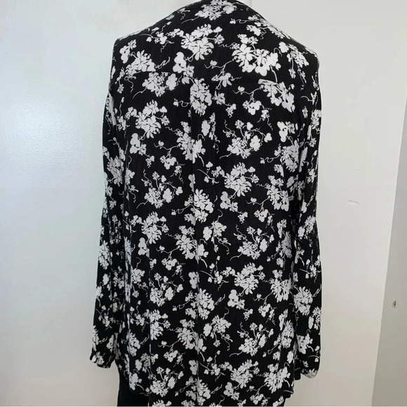 Lane Bryant Blouse Top Woman 18/20  Gauzy Floral Boho Key Hole Long Sleeve Flowy - Picture 7 of 13